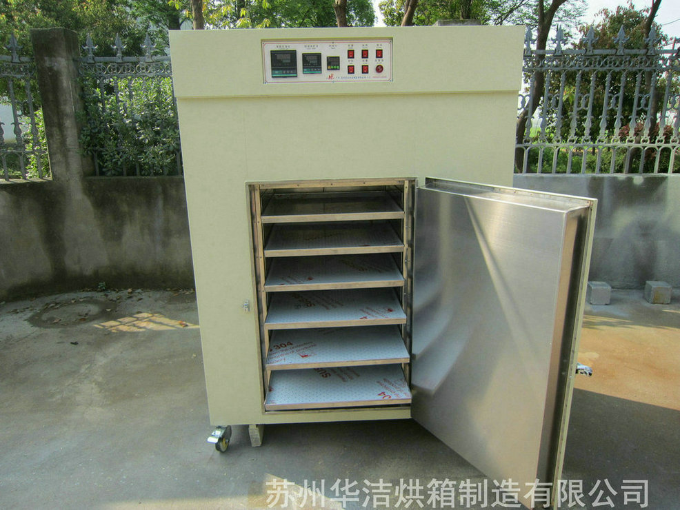 潔凈烘箱的隔熱層到底多厚呢？